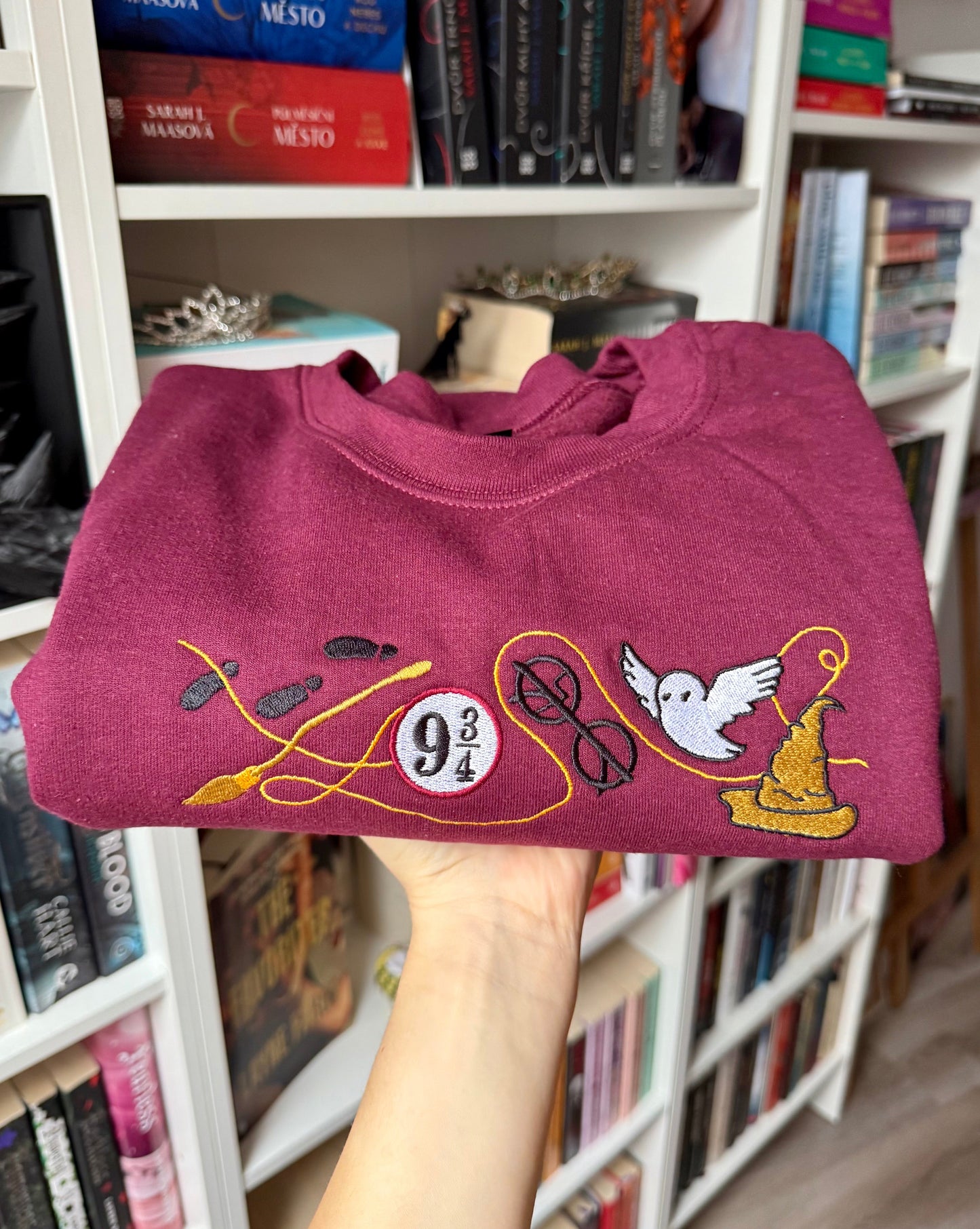 magical things - crewneck