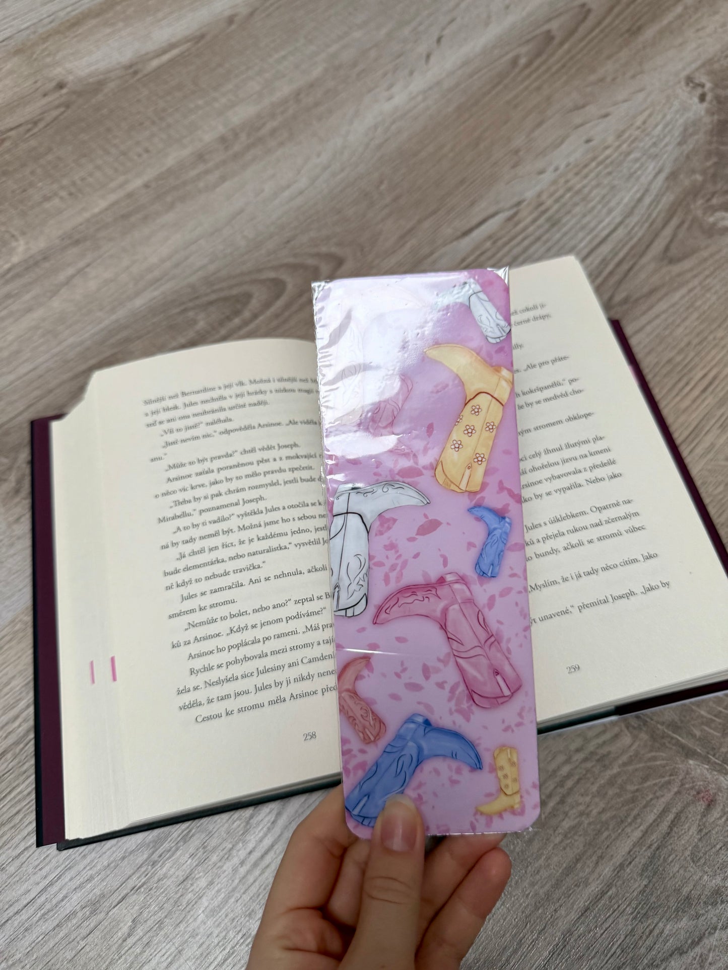cowboy boots - bookmark