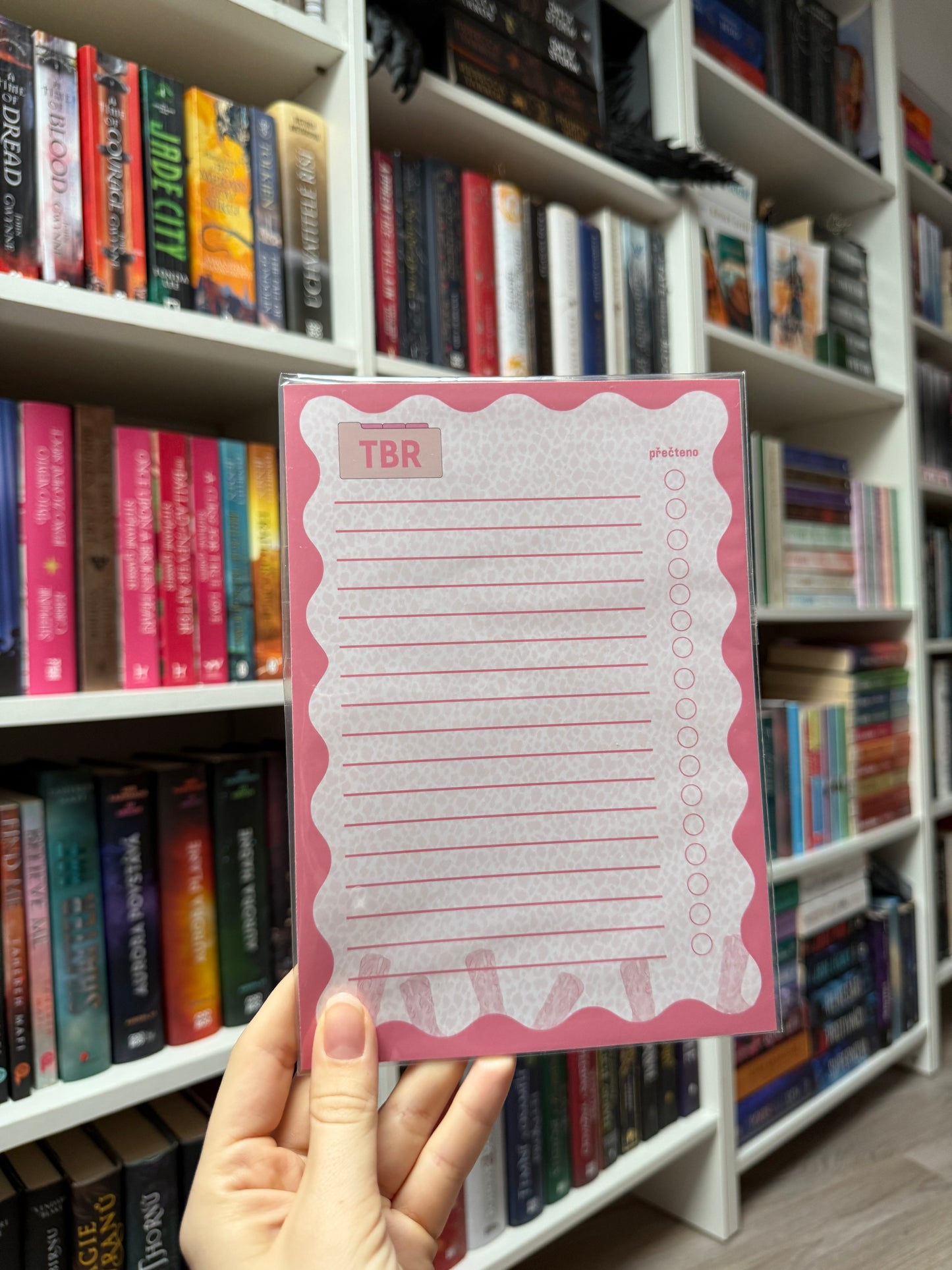 TBR lists - separate pages (pink)