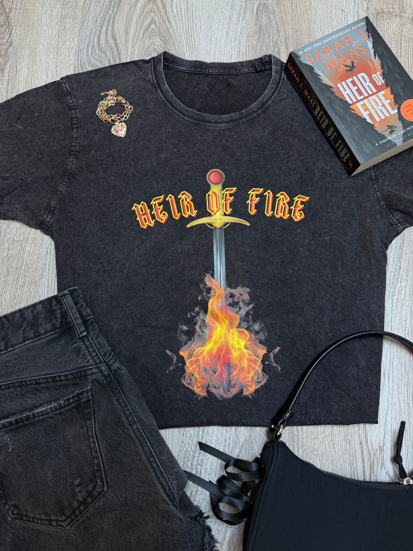 Heir of Fire - triko