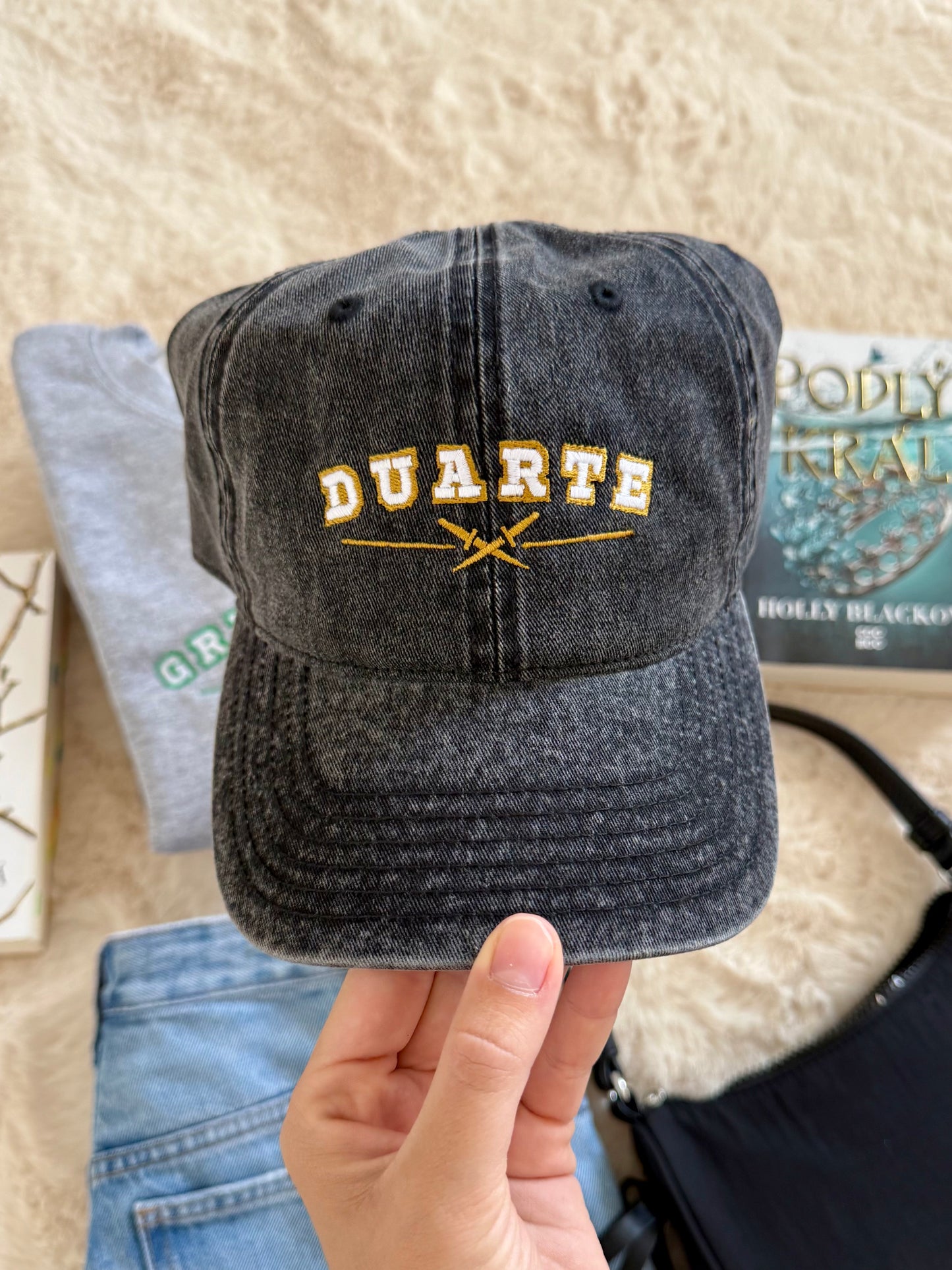 Duarte - cap, black color (SALE)