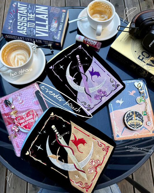 e-reader velvet pouch / sleeve