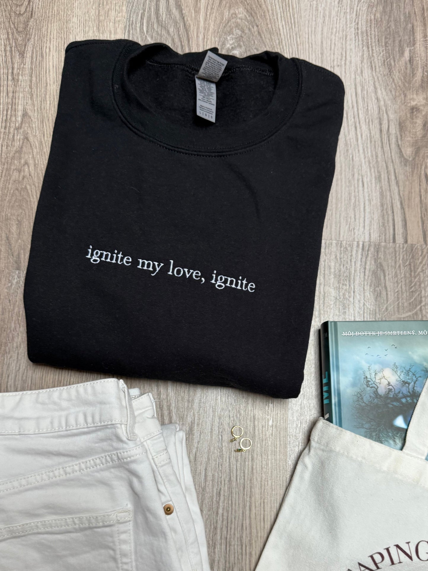 ignite - crewneck