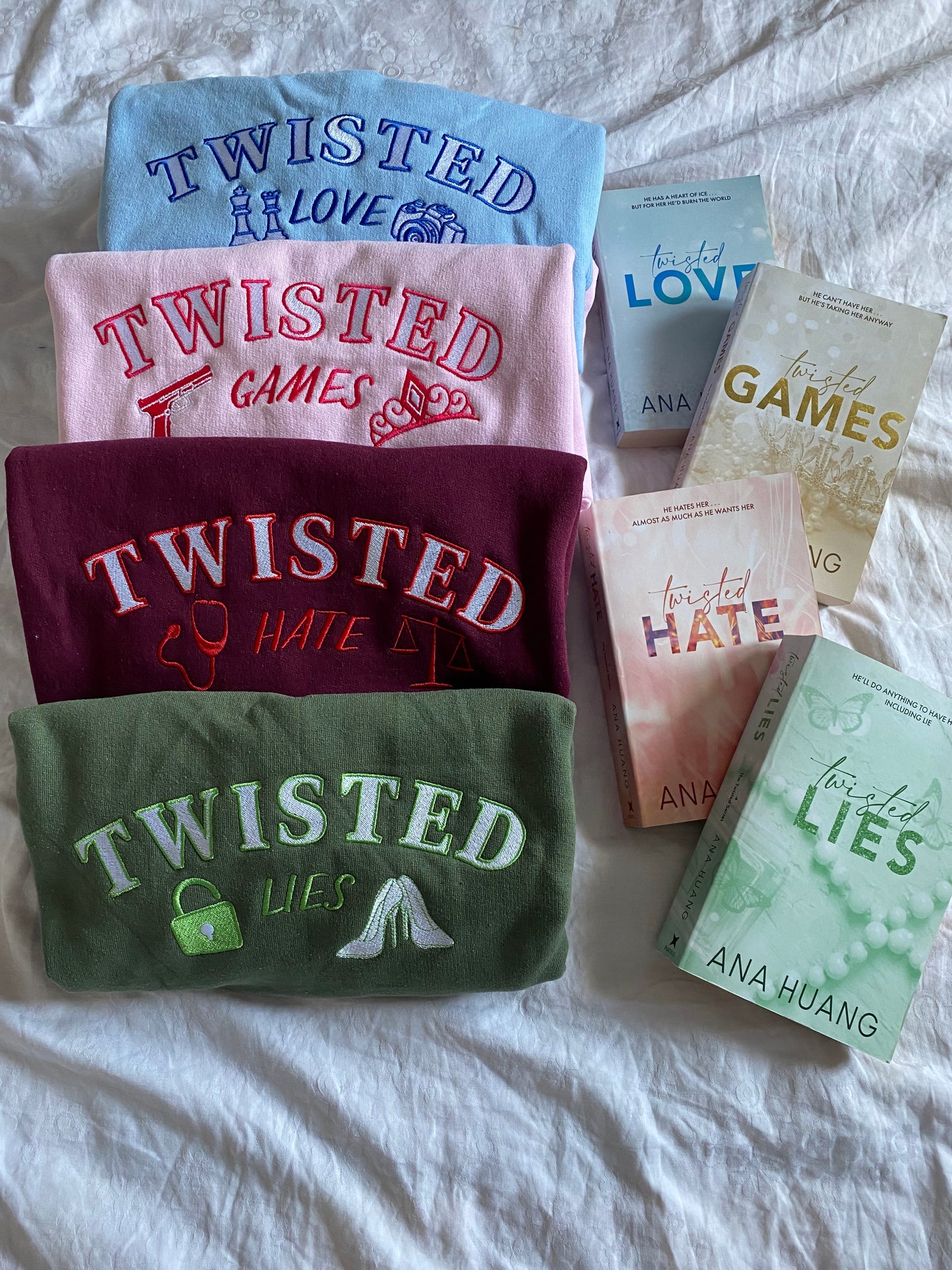 Twisted Hate - mikina
