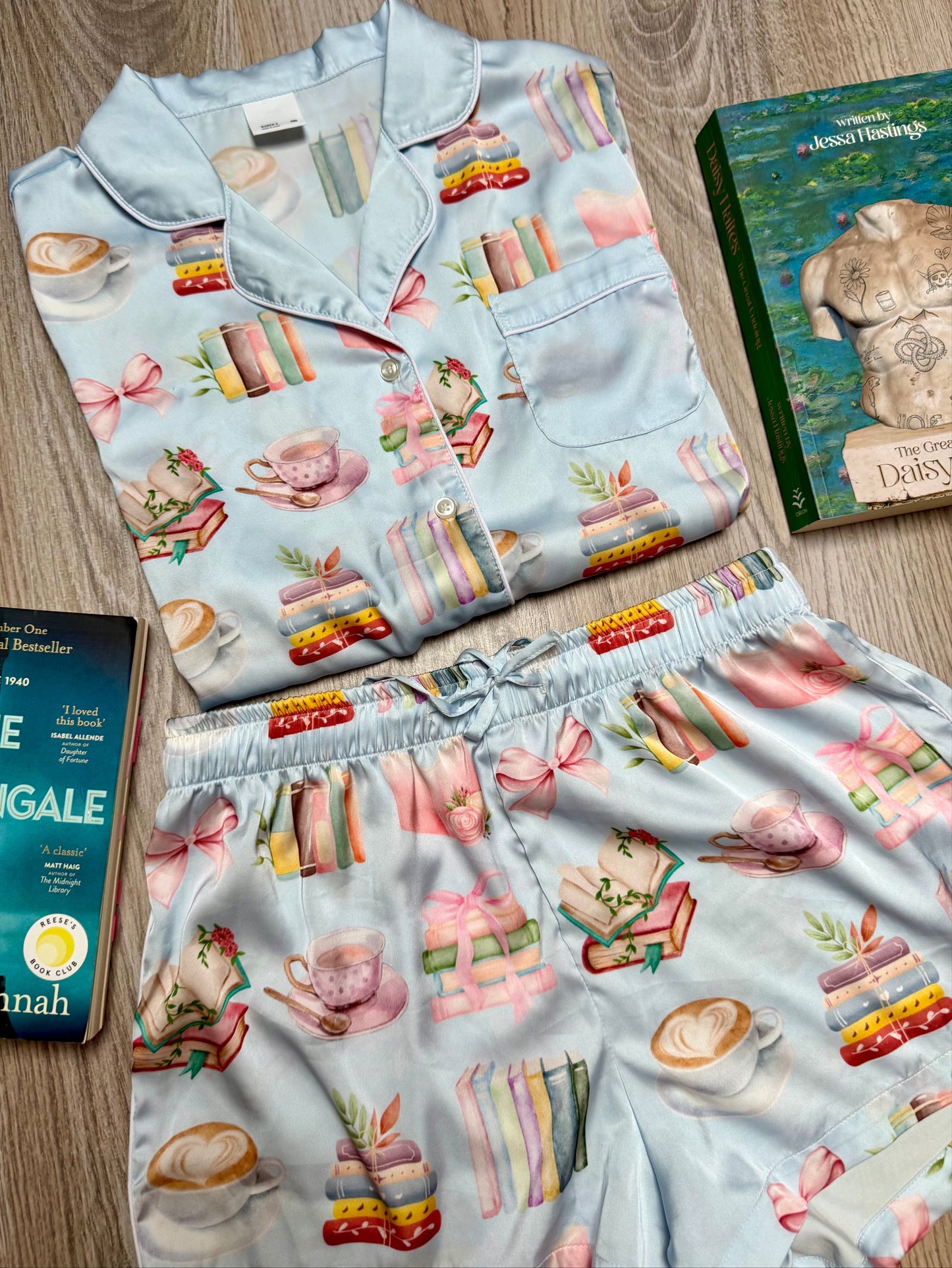 Cozy Reader - Pajama Set