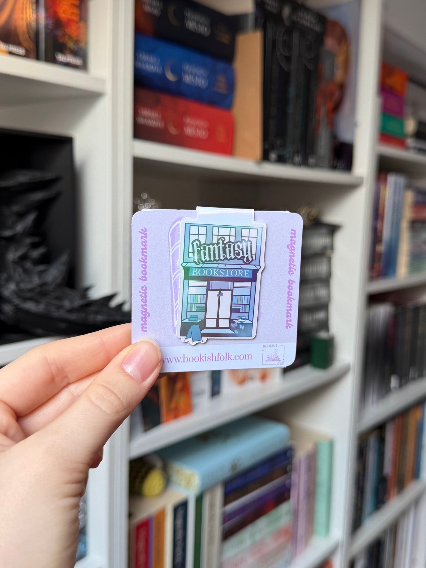 fantasy bookstore - magnetic bookmark