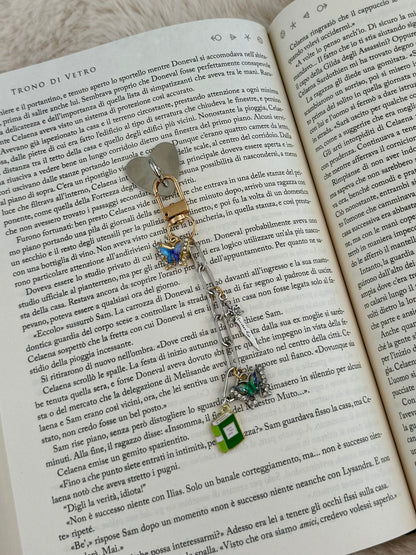 silver with gold - charm chain for e-reader